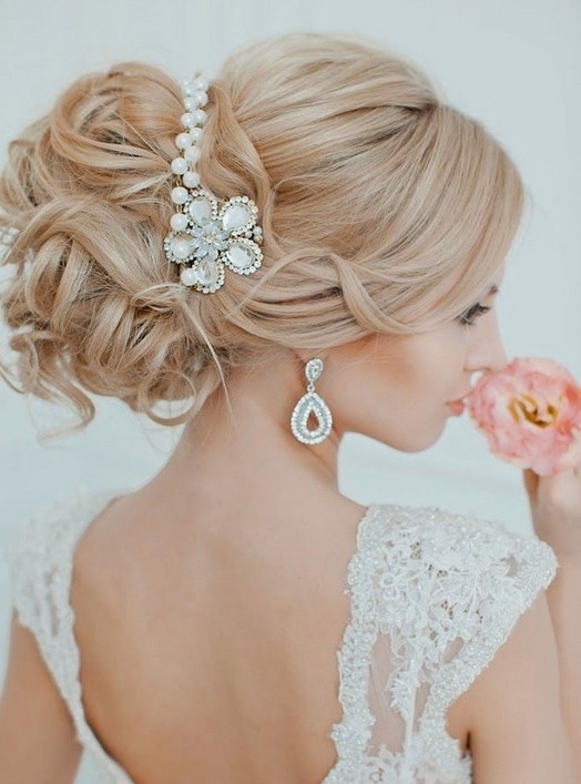 Pine fall wedding updo hairstyle