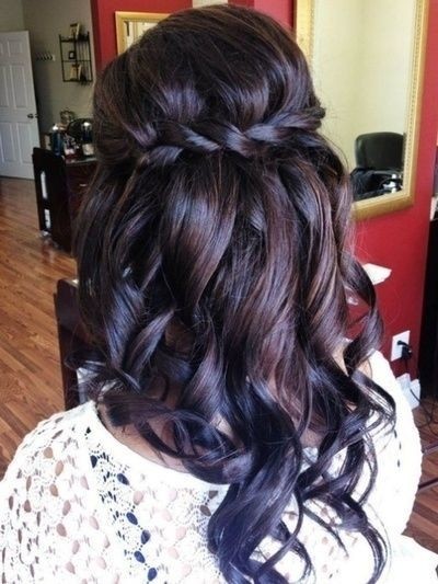 Pretty Waterfal Braid hairstyle for long hair