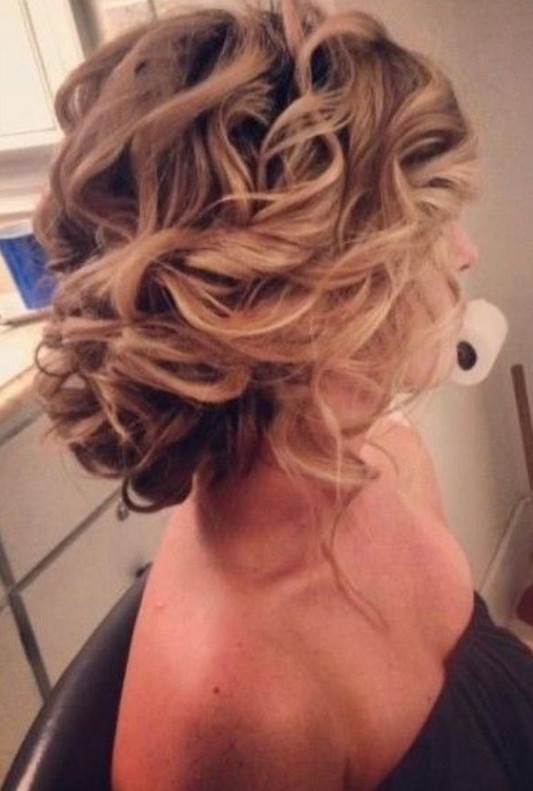 Chaotic updo for wedding hairstyles