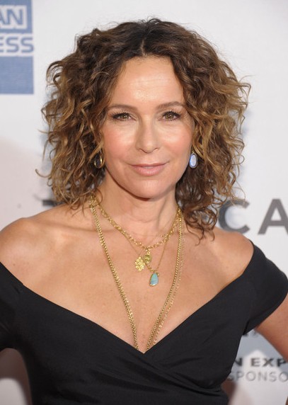 Jennifer Gray Short Hair Style for 2014 - Curly hairstyle for thick hair