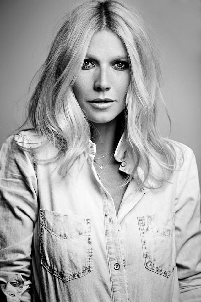 Glamorous Long Bob - Gwyneth Paltrow Hairstyles