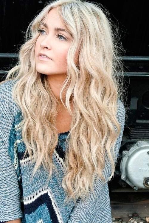 Long curly wavy hairstyle for school