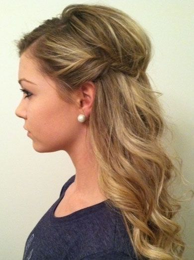 Simple half up hairstyle for medium hair