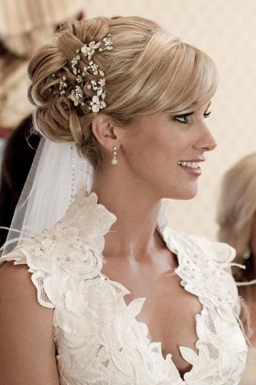 Glamorous wedding hairstyle for medium hair