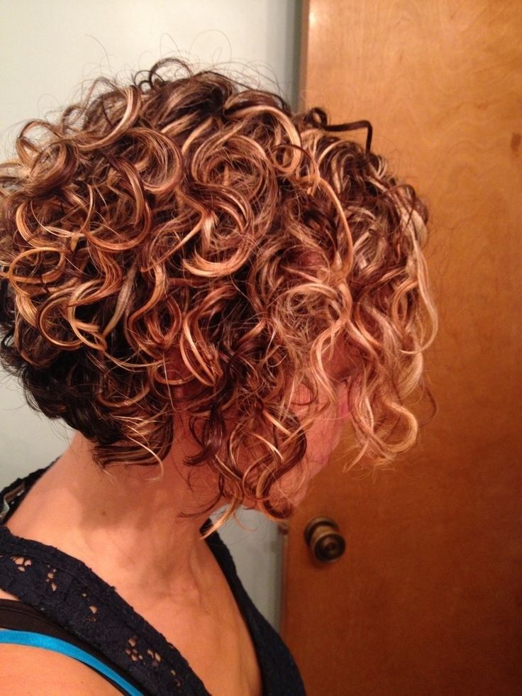 Big short curly hairstyle