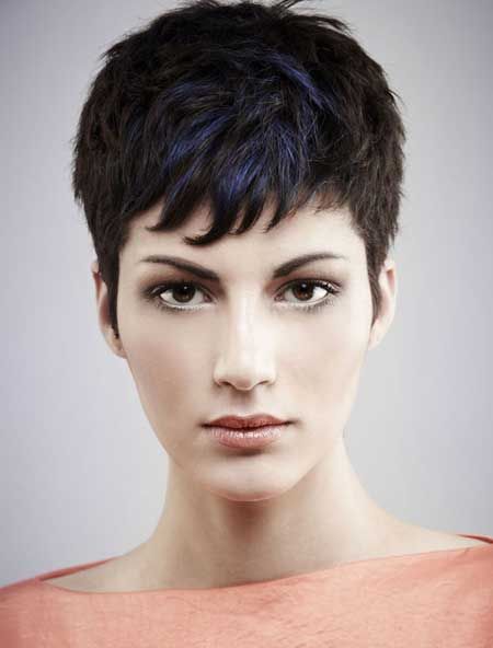 Short pixie haircut for thick hair