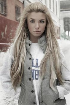 Long straight blonde hairstyle