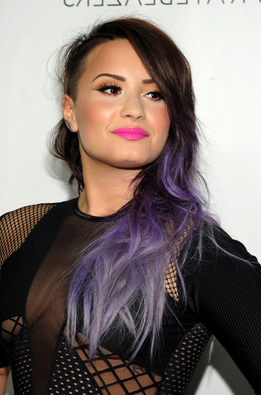 Demi Lovato Side Swept Brown to Purple Ombre Hair for winter