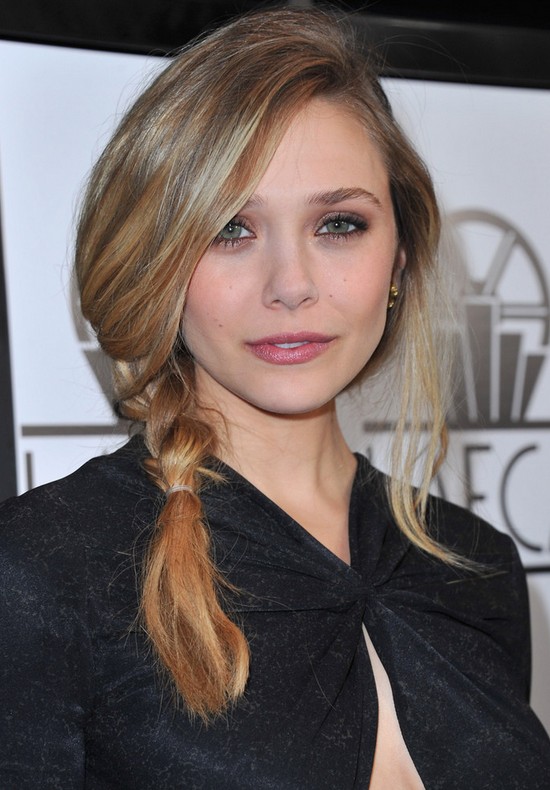 Elizabeth Olsen Chic Messy side braid with bangs for winter