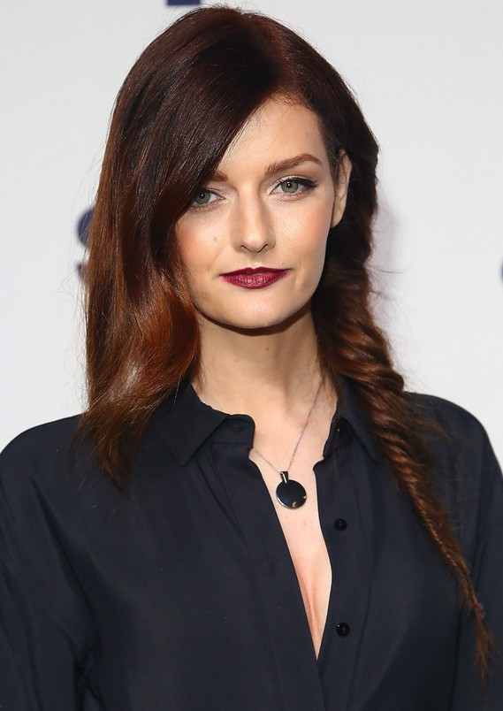 Lydia Hearst with one-sided herringbone weave for winter