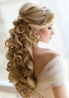 Half Up Half Down wedding hairstyle for blonde curly hair