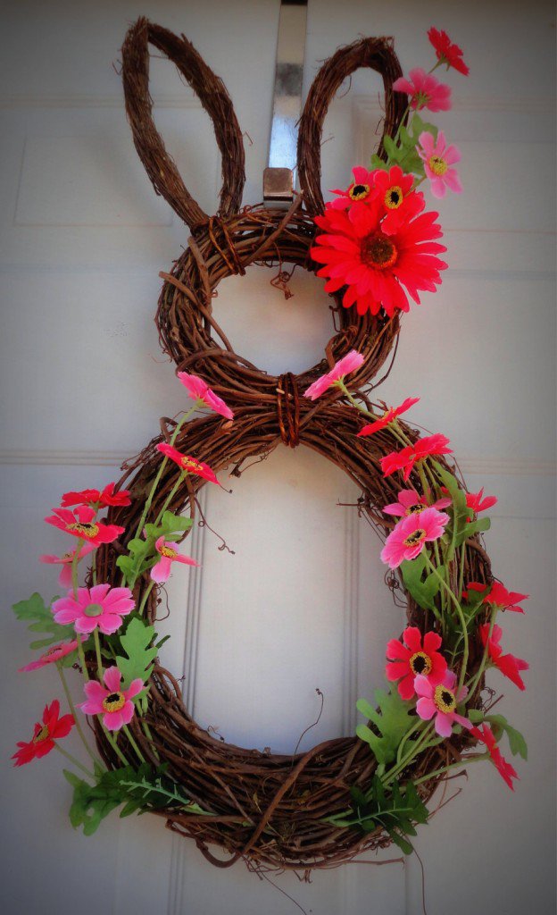 Simple bunny wreath
