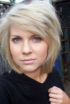 Short bob hairstyle for thick hair