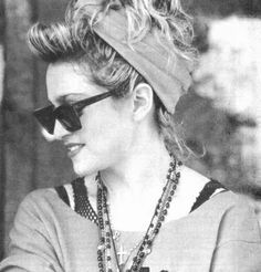 Madonna hairstyle with headscarf