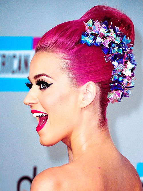 Light pink colored topknot - Katy Perry hairstyles