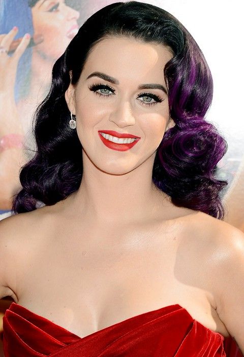 Retro styled long wavy hair - Katy Perry hairstyles