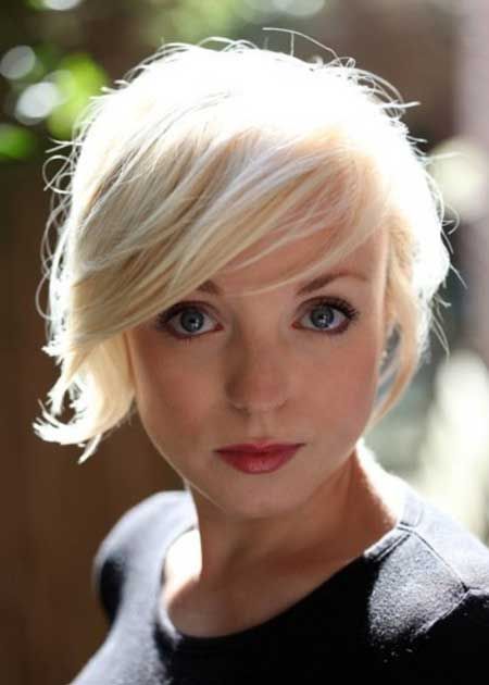 Blonde hairstyle for short hair