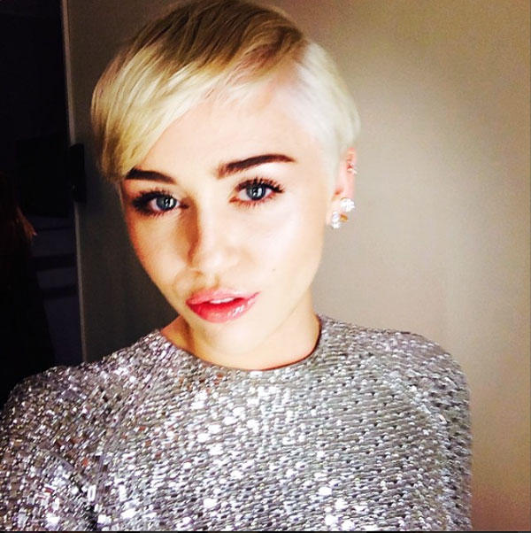 Miley Cyrus short haircut