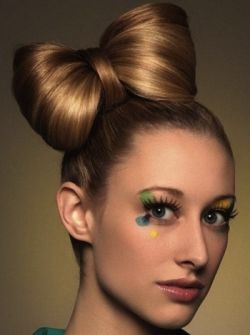 Nice bow hairstyle to try