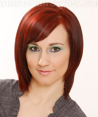 Cool layered bob haircut with parted fringe bangs