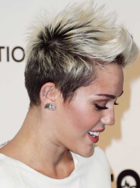 Myley Cyrus & # 39; radical pixie haircut with spiky top