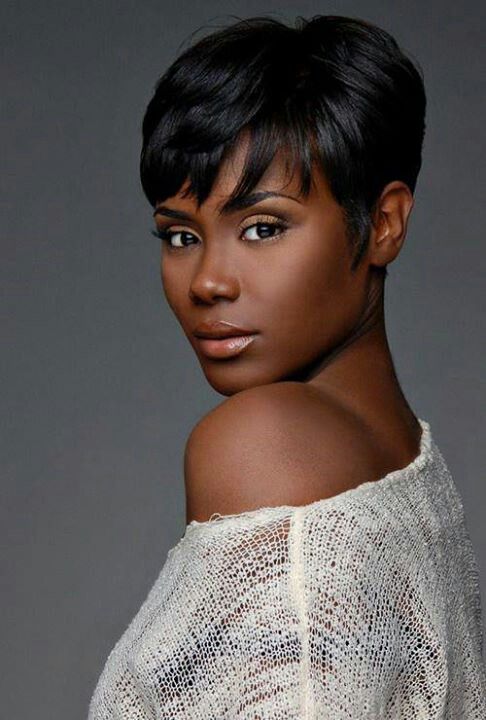 Short black hairstyle with side bangs