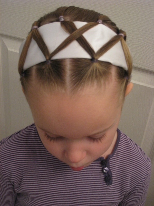 Headband hairstyle for little girls over