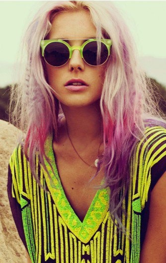 Ombre hairstyles: blonde to purple