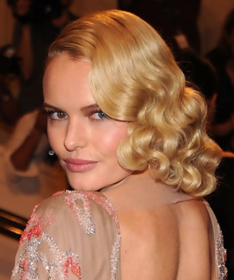 Kate Bosworth Updo Hairstyle: Retro Updo
