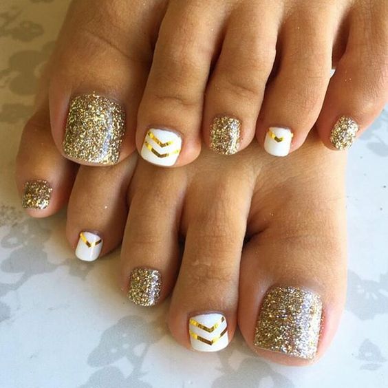 Adorable toenail designs for women - toenail art designs