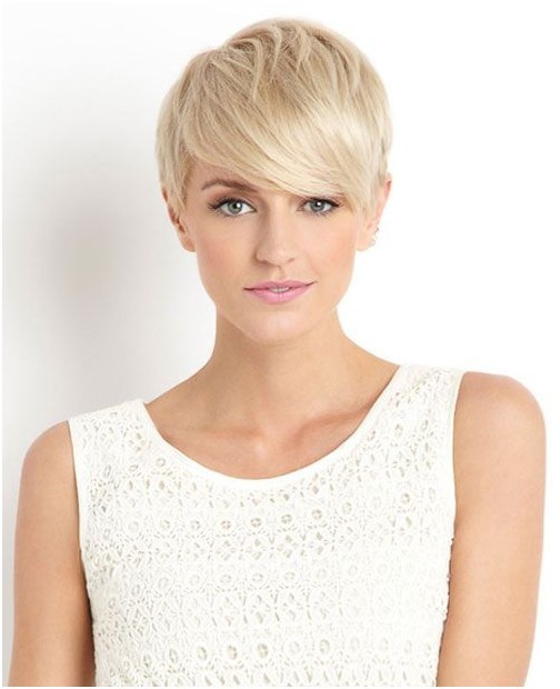 Blonde pixie hairstyle for women