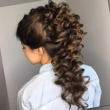 40 Outdo All Your Classmates with These Amazing Prom HairStyl