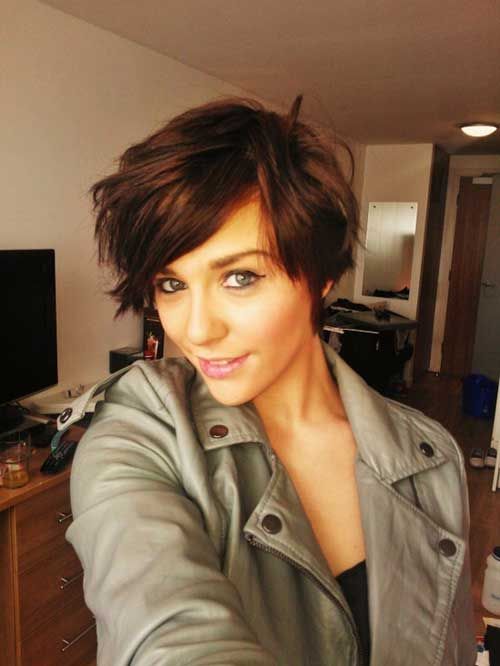 Adorable & Fashionable Short Hairstyles for Women | Kapsels, Pixie .