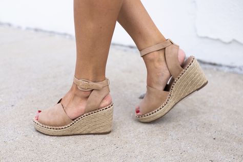 This adorable wedges are a must have! They would be the perfect .