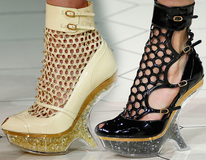 Alexander McQueen Spring 2013 Shoes & Handbags [Photos] | Rucu