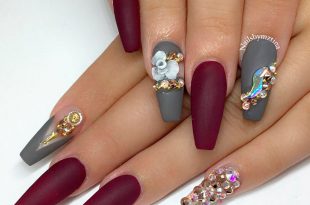 30 Amazing Burgundy Nail Designs for Women 2019 - Pretty Desig