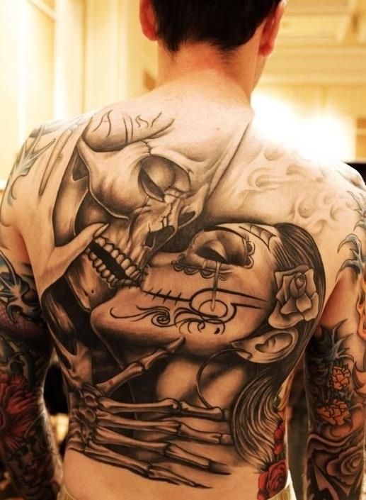 12 Awesome Back Tattoo Ideas - Pretty Desig