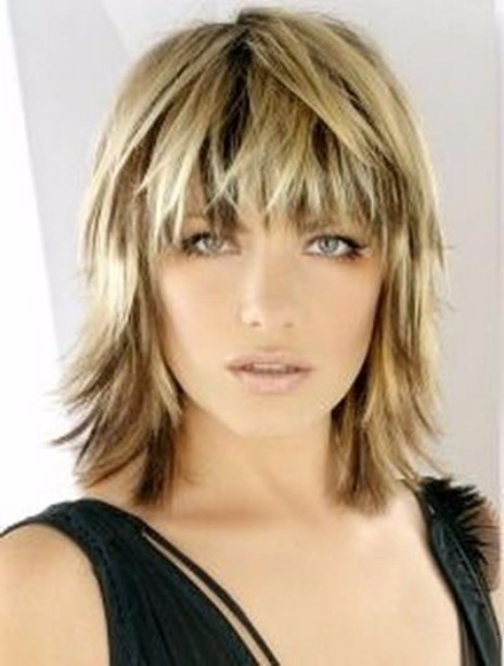 30 Haircuts For Women With Bangs - Hairstyle on Poi