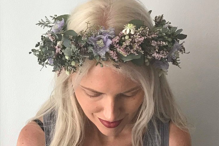 Create a beautiful flower crown with real flowers at this upcoming .