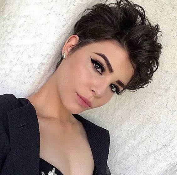 The Most Beautiful Pixie Hairstyles for Short Hair 2019 - Fashi
