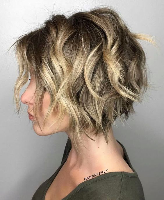 10 Trendy Messy Bob Hairstyles and Haircuts, 2020 Female Short .