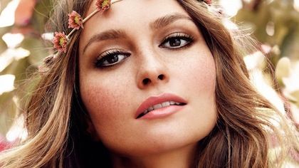 Boho Chic Makeup Ideas and Tips | Boho makeup, Hippie makeup, Boho .