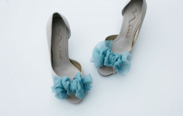 Bows Make Pretty Shoes: DIY Projects