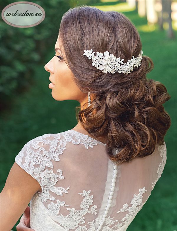 Bridal Hairstyles : medium length wavy wedding hairstyle with .