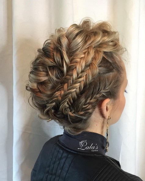 27 Super Trendy Updo Ideas for Medium Length Hair - PoPular Haircu