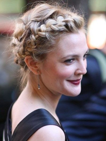 Celebrities Tell You How to
  Style Crown Braids
