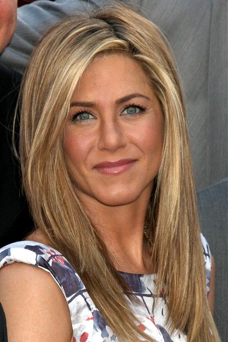 Hottest Celebrity Long Hairstyles Looks | Hair styles, Jennifer .