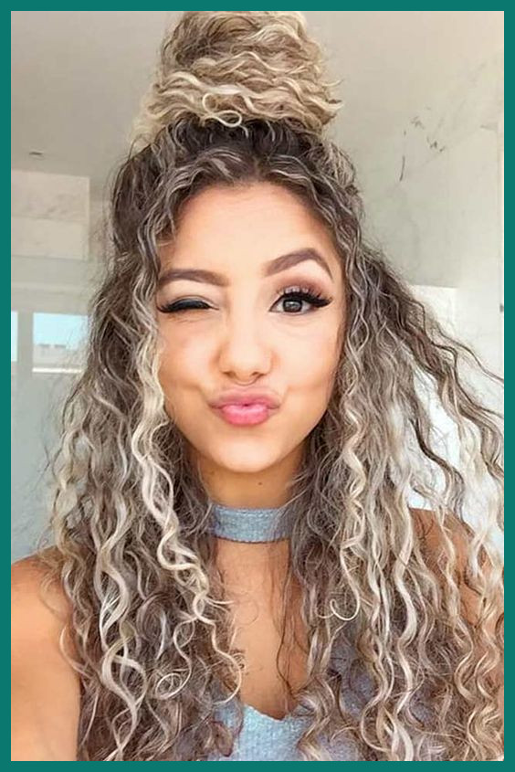 Quick Easy Hairstyles for Long Curly Hair 428454 98 Charming Quick .