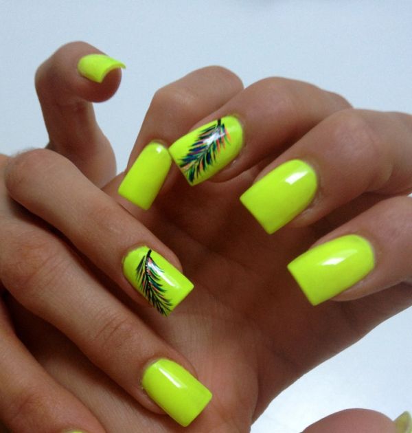 Chic Neon Nail Arts for Everyday - Pretty Desig