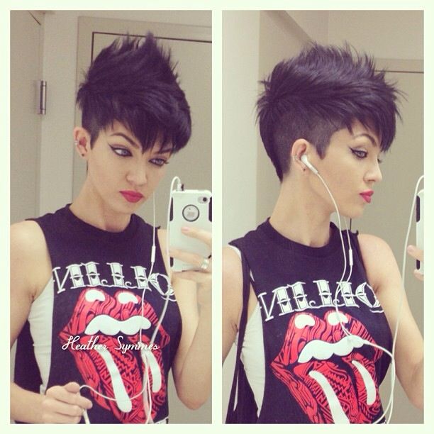 15 Beautifully Chic Punk Hairstyles | Short punk hair, Short hair .